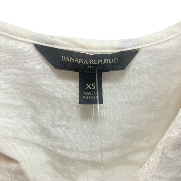 Banana Republic Women's BEIGES  100% Silk Mock Neck Long Sleeve Blouse Size XS - Picture 2 of 16